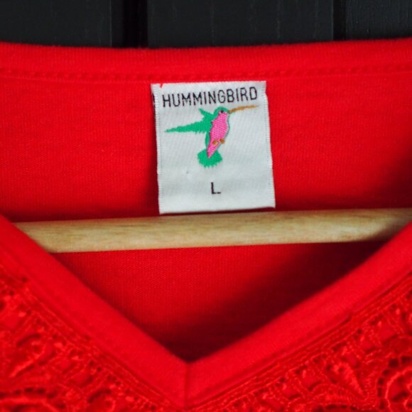 Hummingbird | V Neck Lace Trim Top - Picture 3 of 5